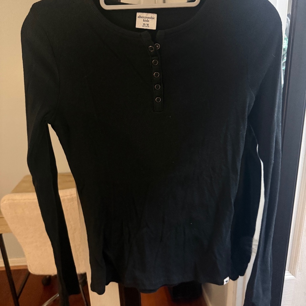 Abercrombie kids long sleeve shirt